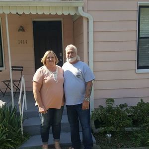 Meet your Posher, Deborah